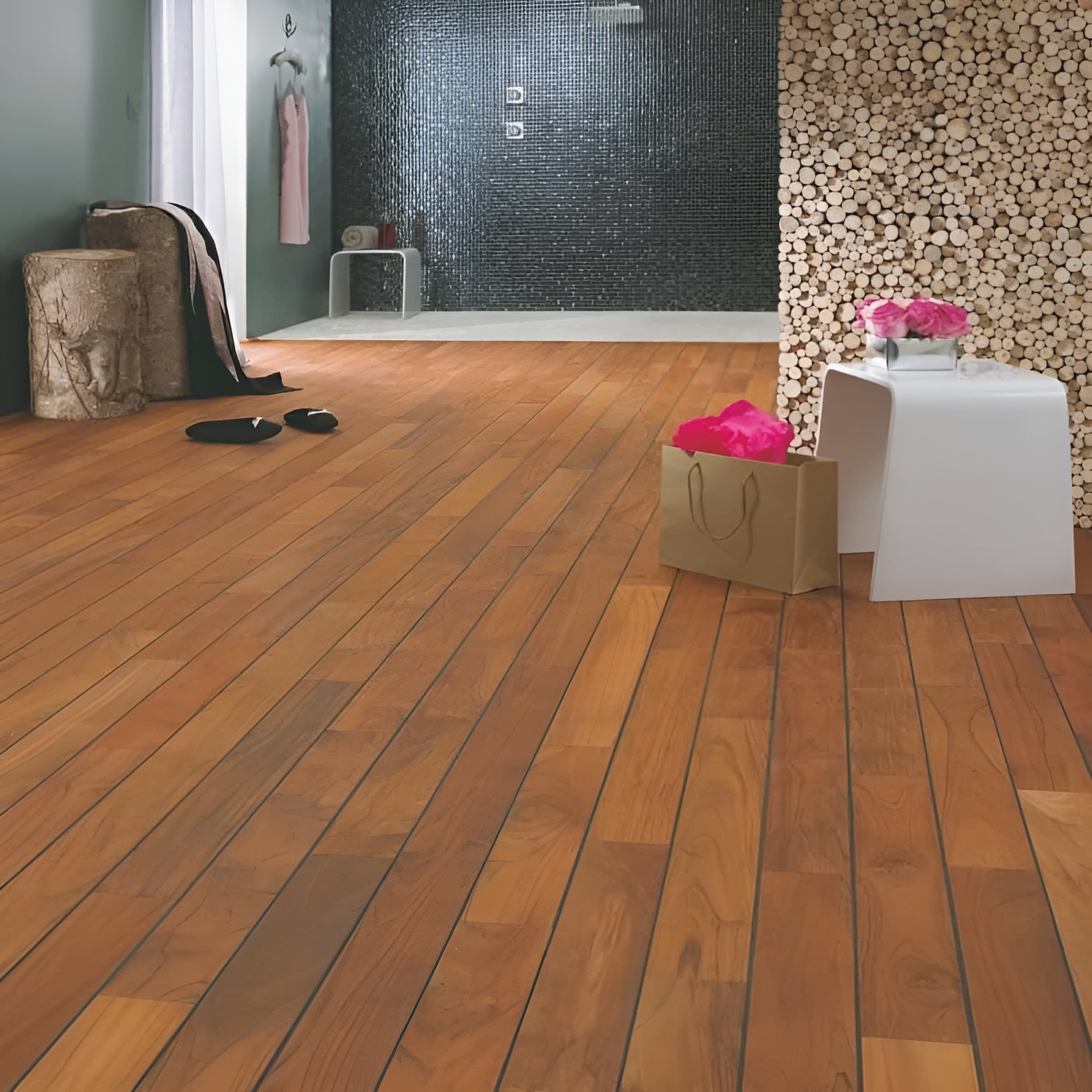 Parquet massif Teck