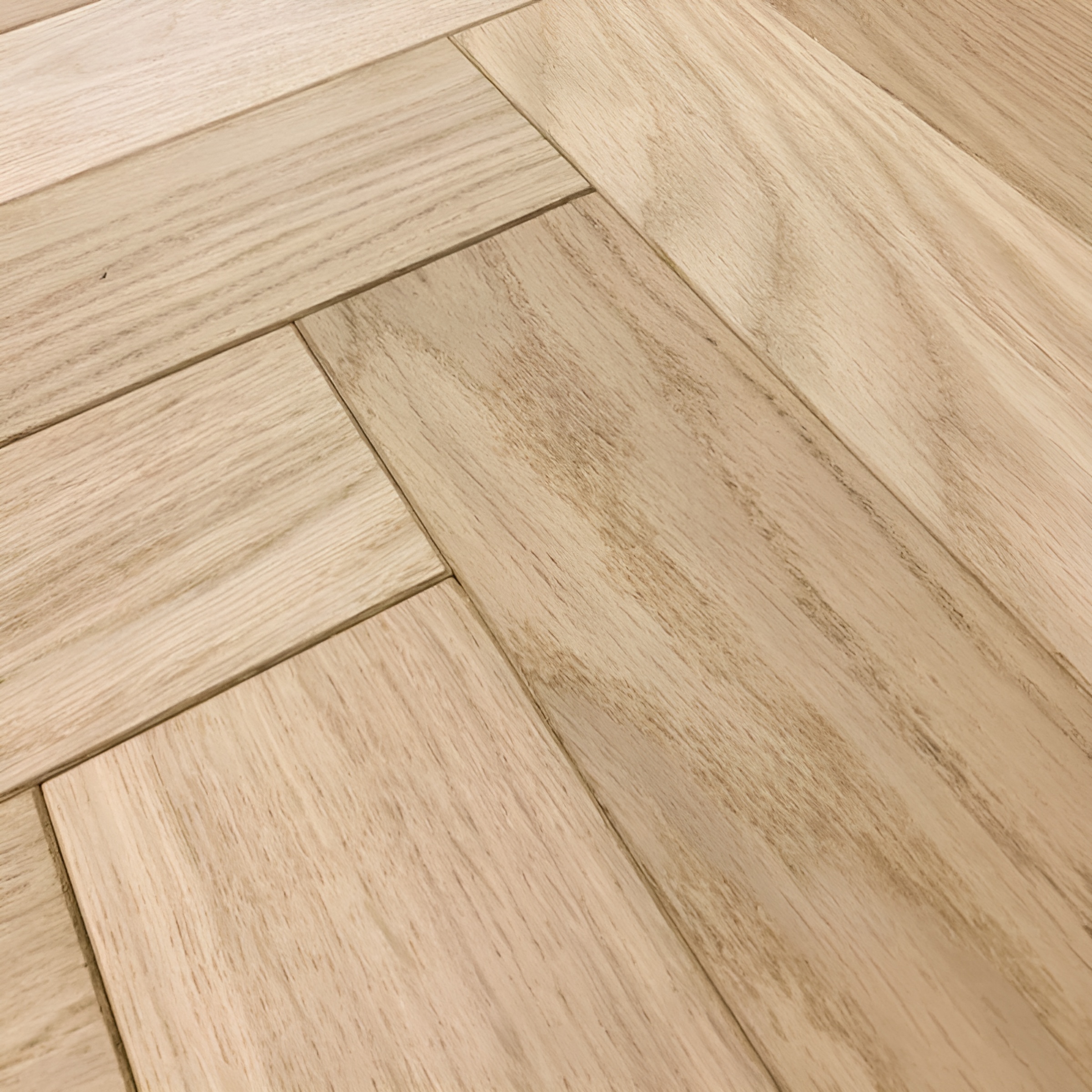 Parquet en chêne massif Bâton Rompu Verni incolore PREMIER CHOIX