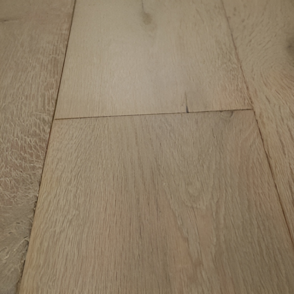 Parquet en chêne contrecollé - Balkans