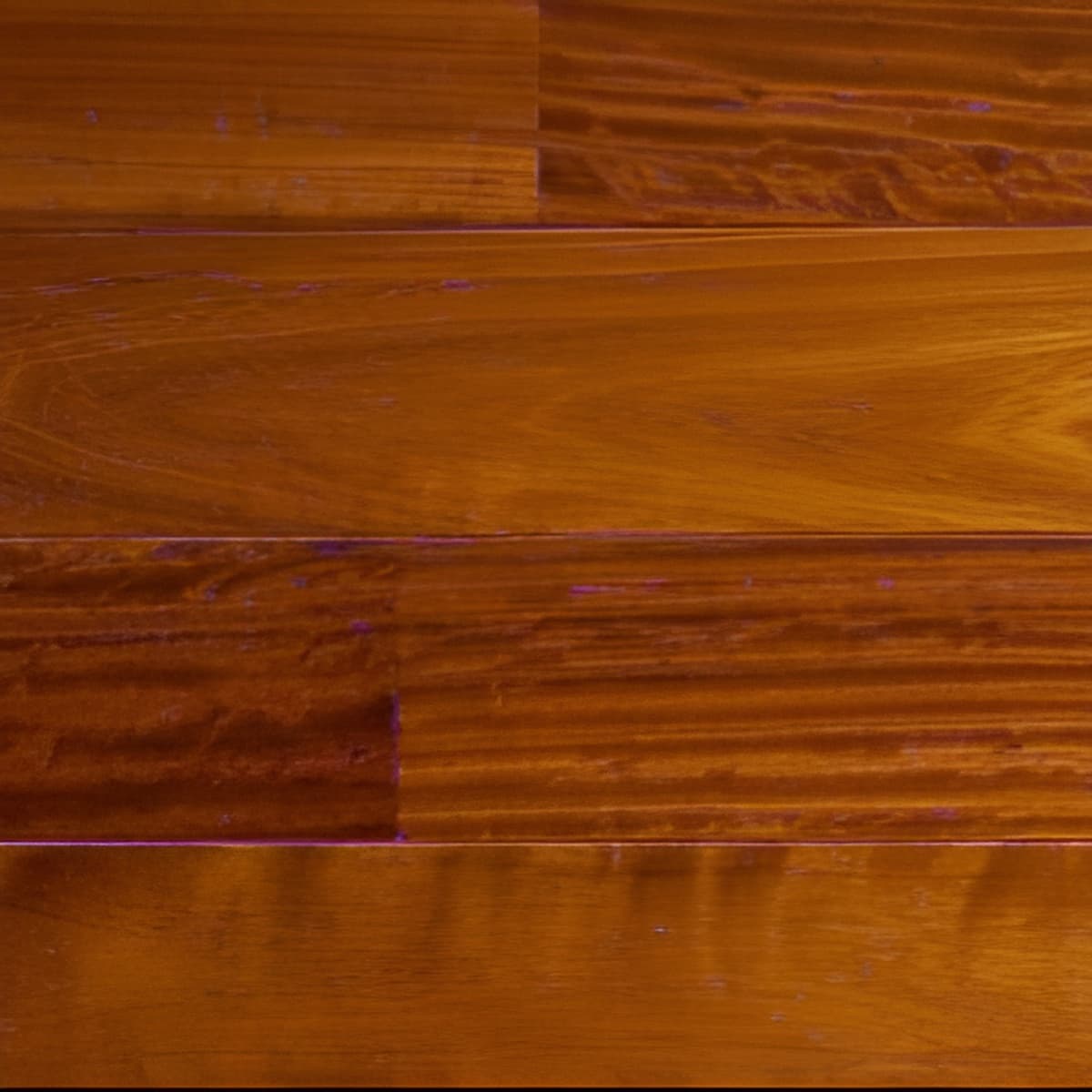 Parquet en bois exotique massif d'Iroko